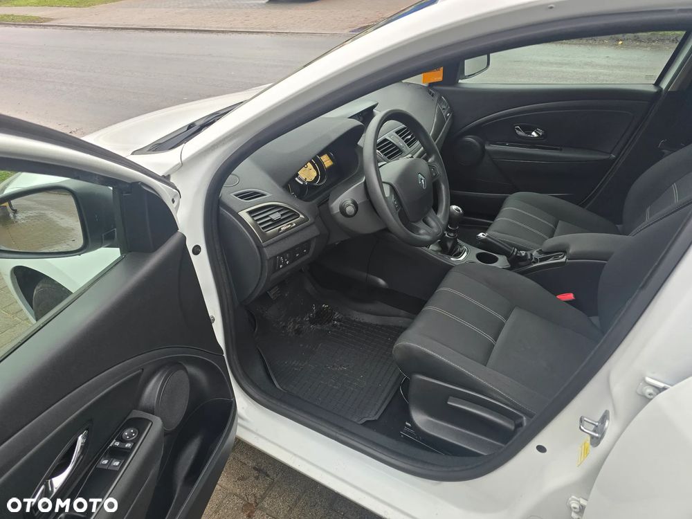 Renault Megane - 11