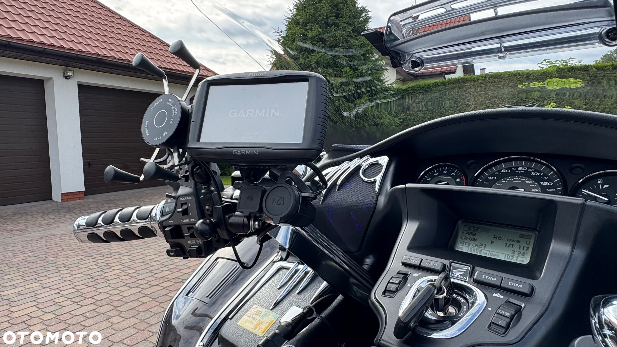 Honda GL - 13
