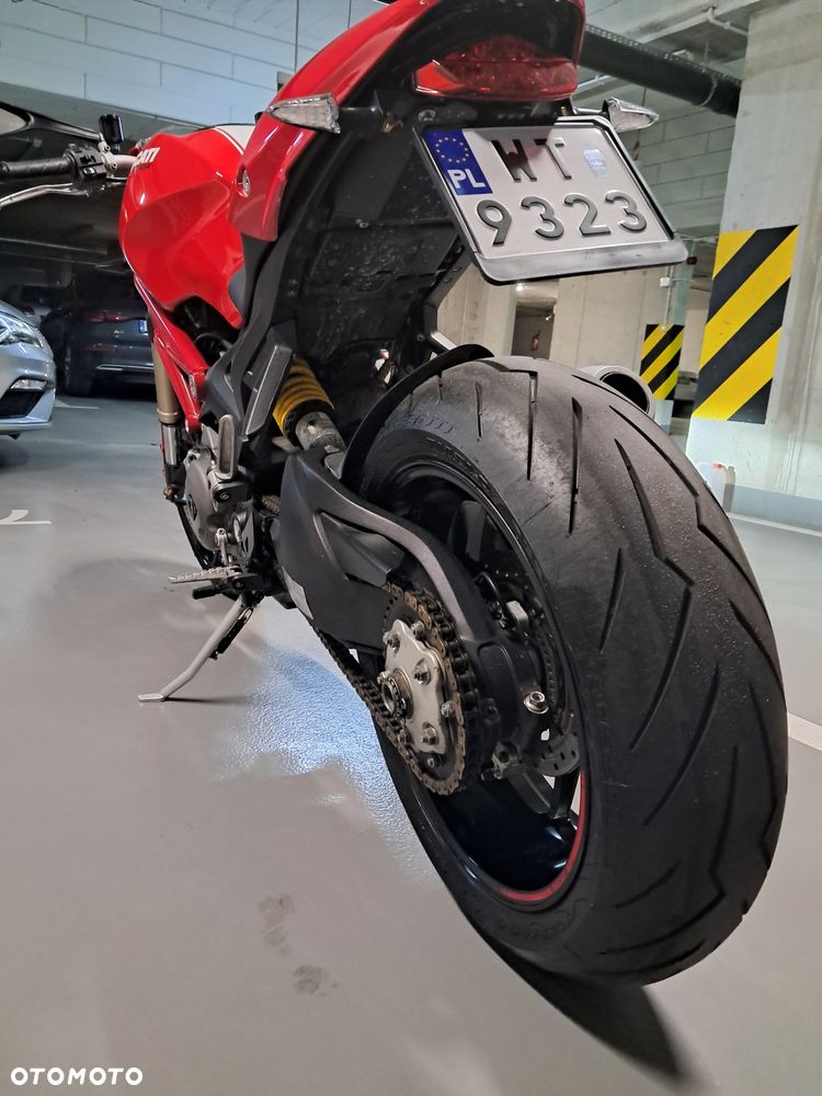 Ducati Monster - 22