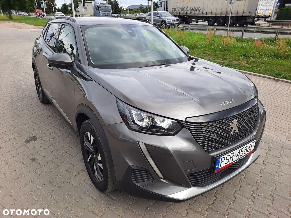Peugeot 2008 1.2 Pure Tech GPF Allure S&S EAT6 - 4