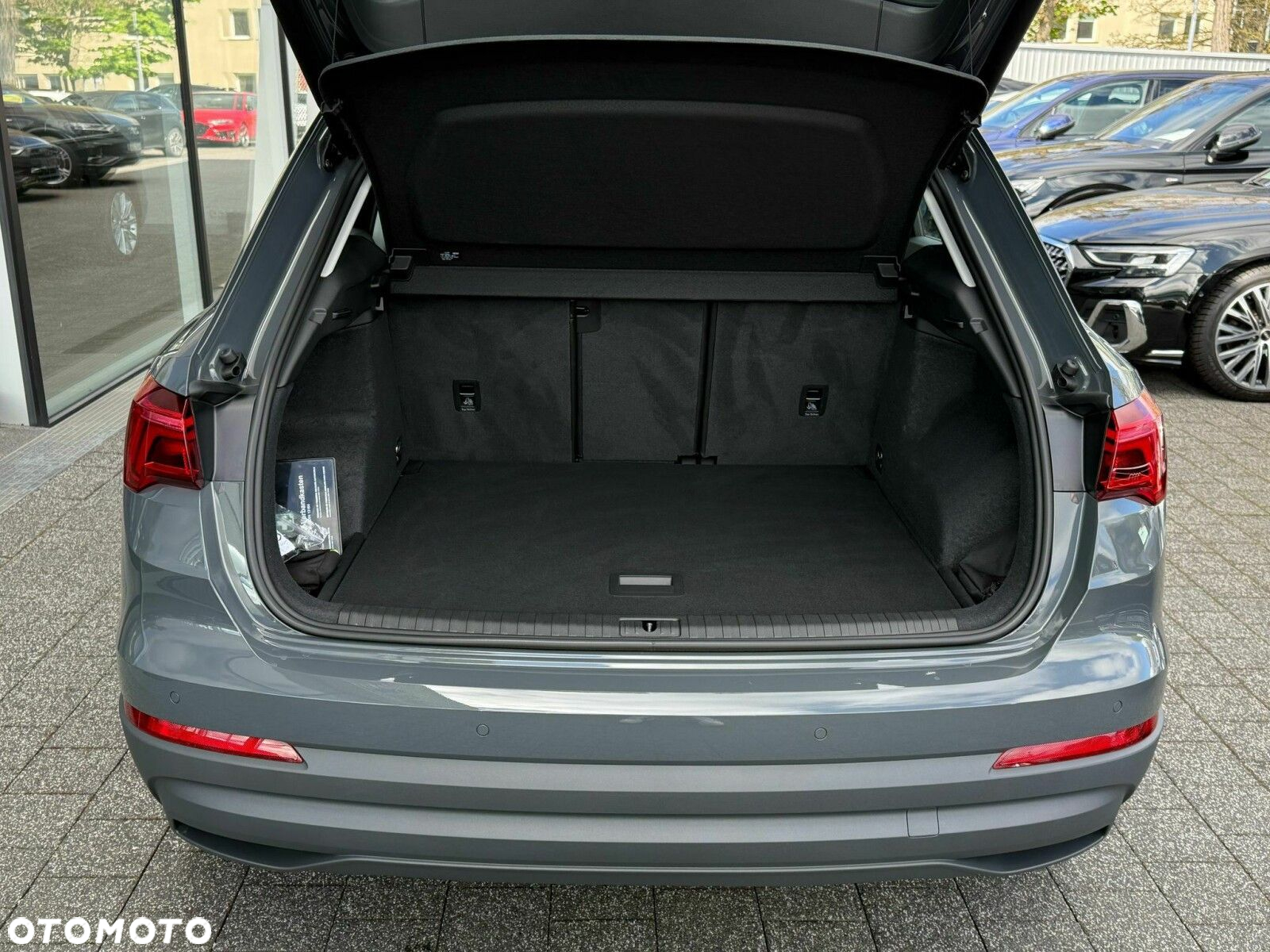 Audi Q3 - 18
