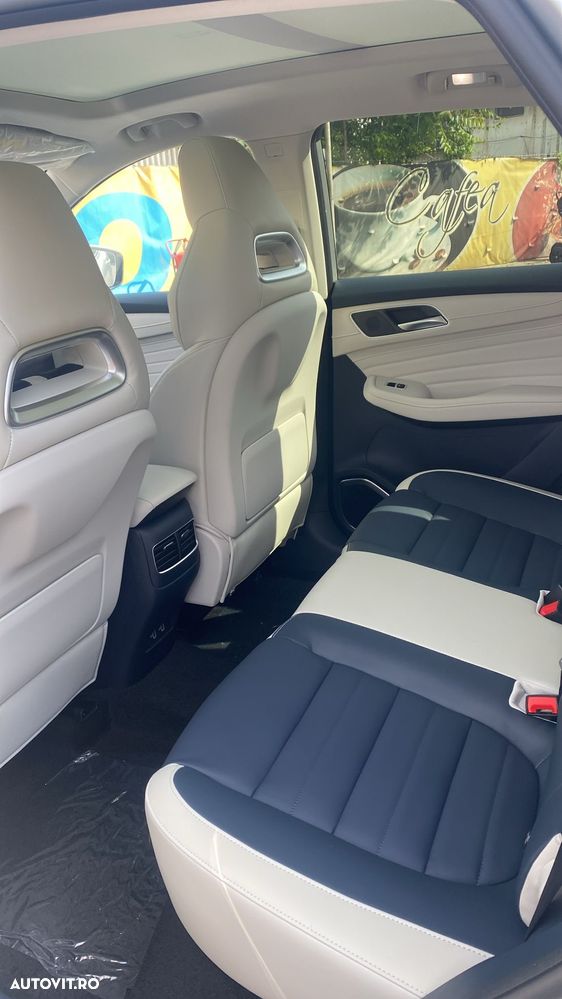 MG HS 1.5 T-GDi 7DCT Exclusive - 7