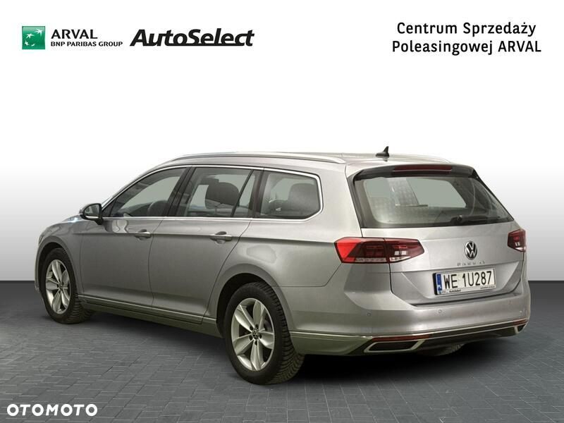Volkswagen Passat - 3