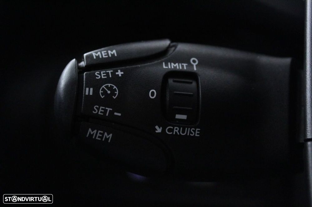 Citroën C3 Aircross 1.2 PureTech Plus - 26