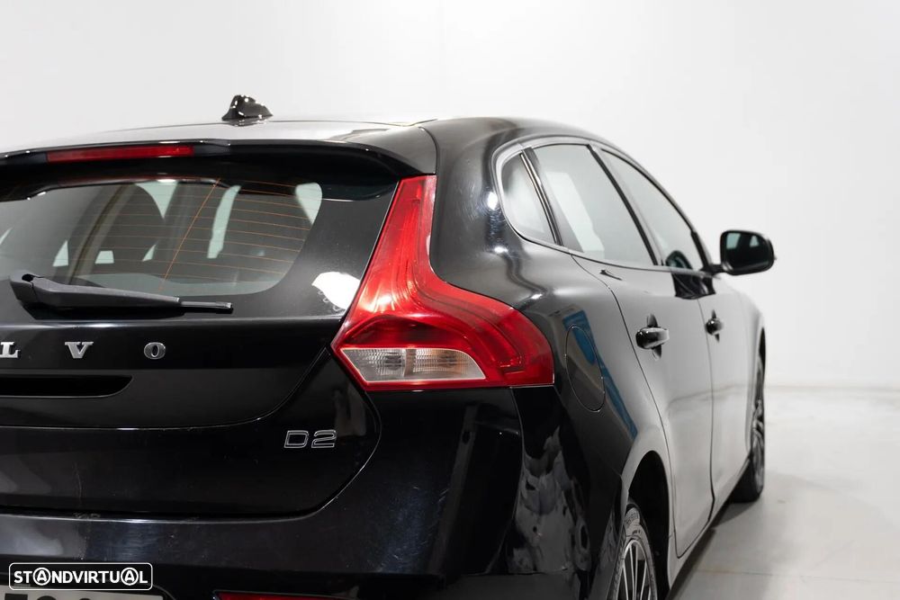 Volvo V40 Cross Country 2.0 D2 Momentum Geartronic - 7