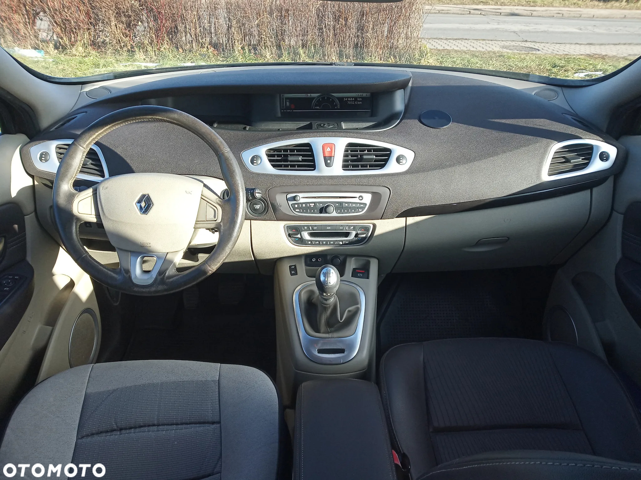 Renault Scenic 1.9 dCi Expression - 25