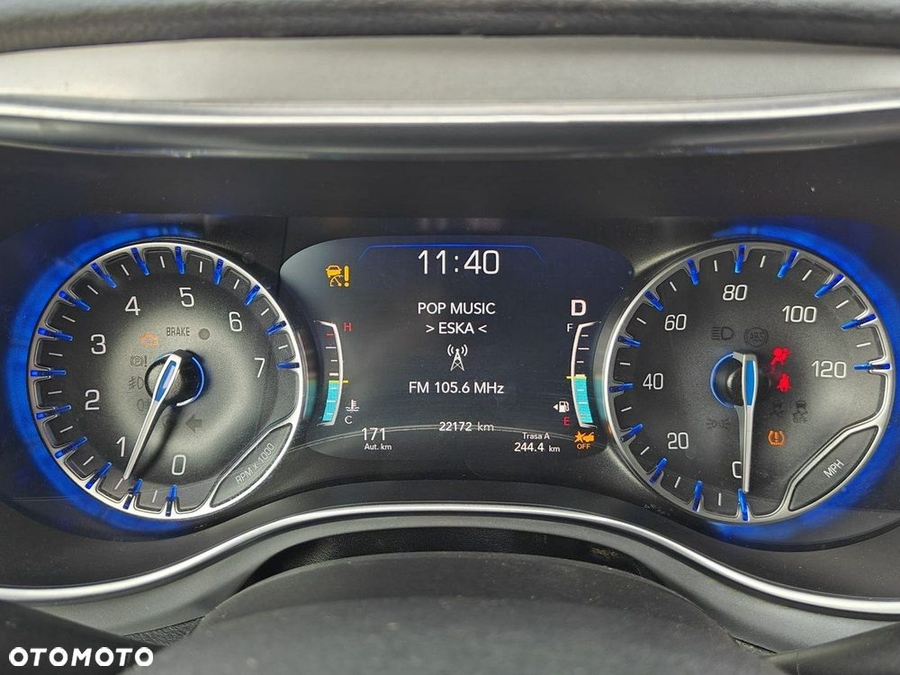 Chrysler Pacifica - 25