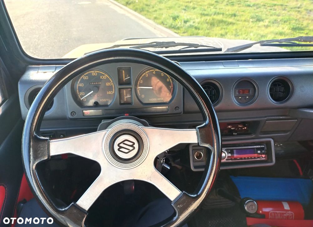 Suzuki Samurai - 8