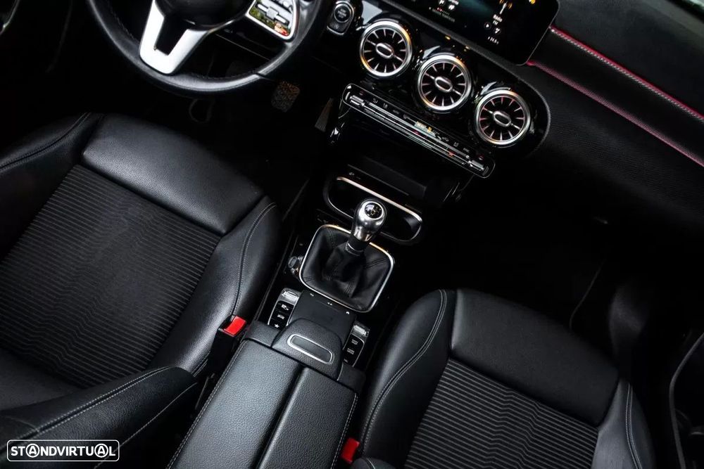 Mercedes-Benz A 180 d Business Solutions - 36