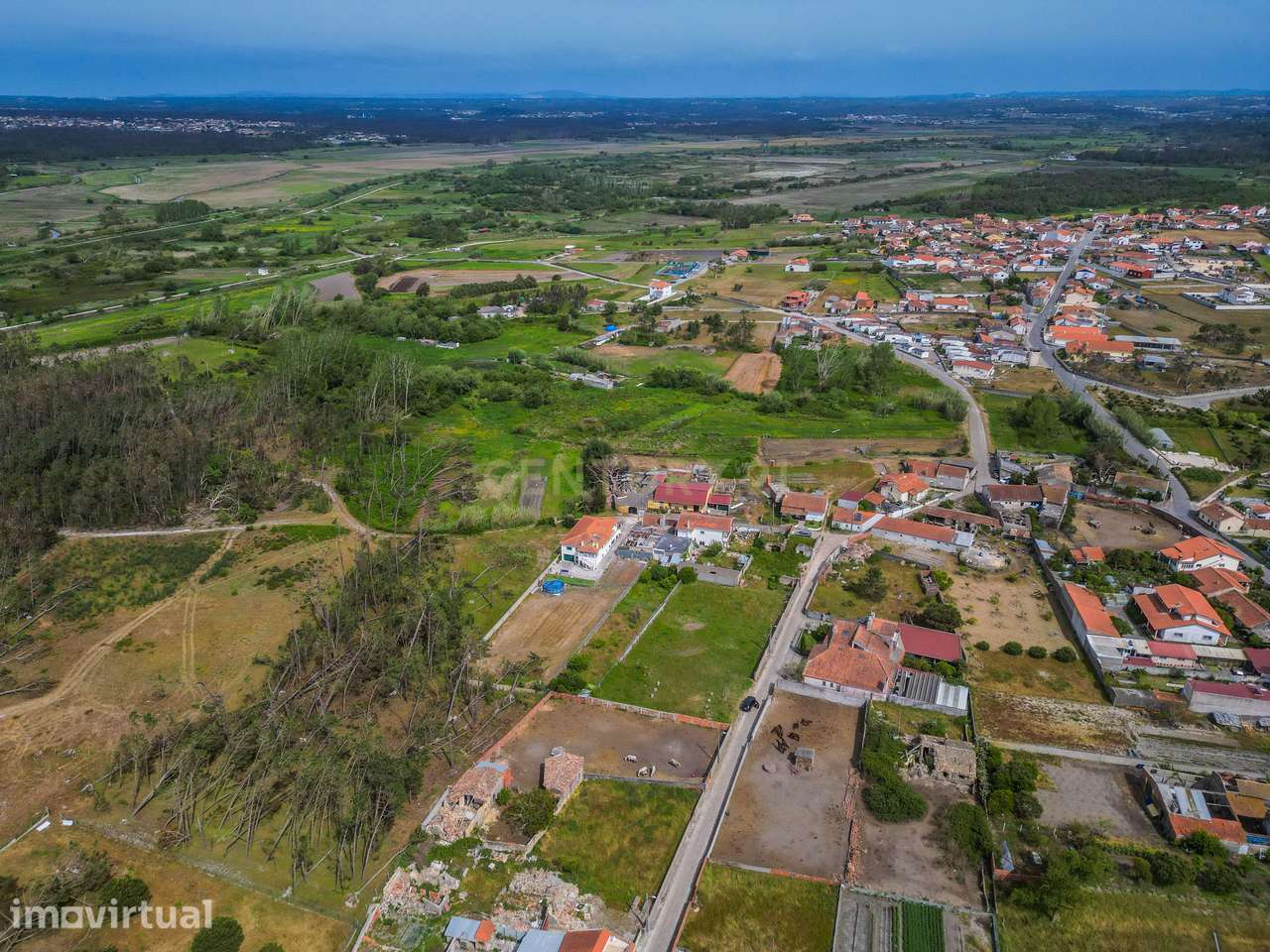 Terreno com 740 m² para construção em Vieira de Leiria - Grande imagem: 4/12