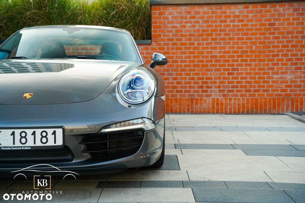 Porsche 911 Carrera S PDK - 37