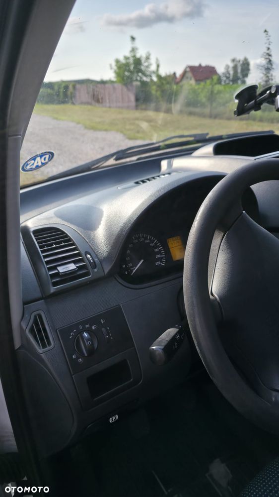 Mercedes-Benz VITO - 9
