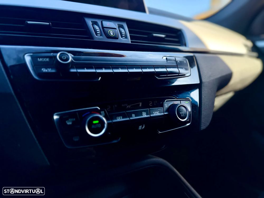 BMW X1 16 d sDrive Auto Advantage - 24