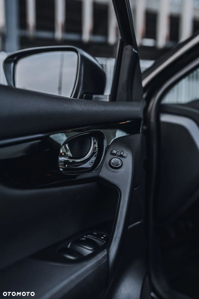 Nissan Qashqai 1.6 DIG-T 360 - 19