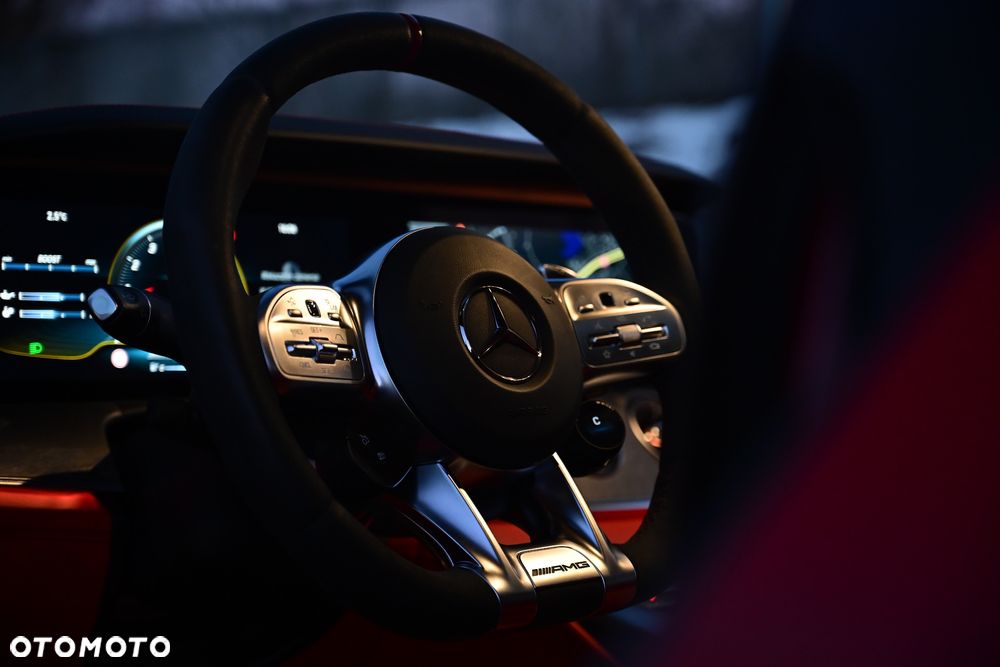Mercedes-Benz AMG GT 63 S 4Matic+ Speedshift MCT 9G - 36