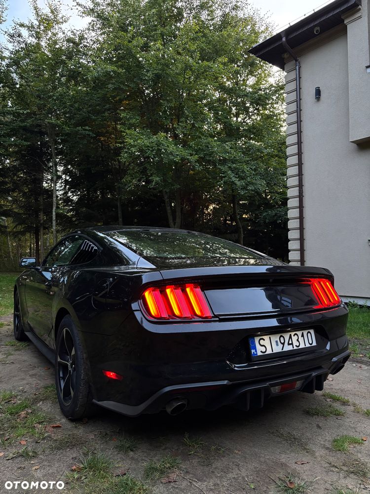 Ford Mustang 2.3 EcoBoost - 19