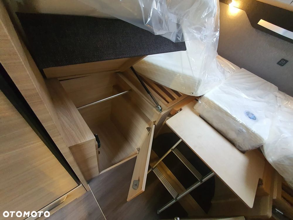 KNAUS VAN TI PLUS 650 MEG PLATINUM SELECTION 4 X 4 - 32