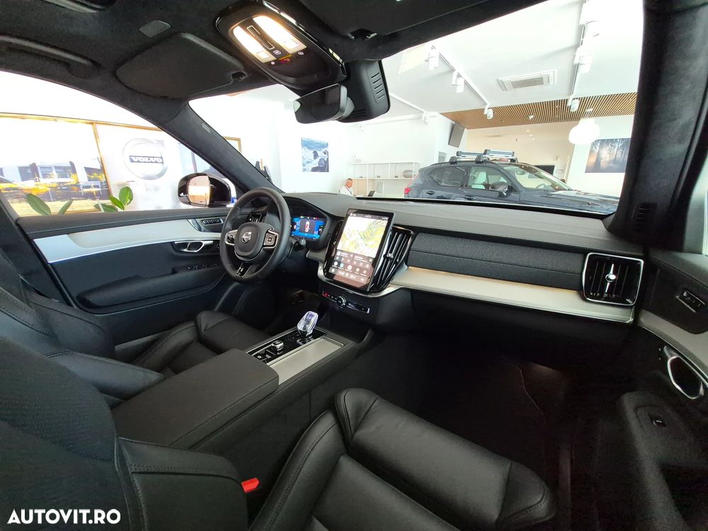 Volvo XC 90 T8 AWD PHEV Ultra Black Edition - 25