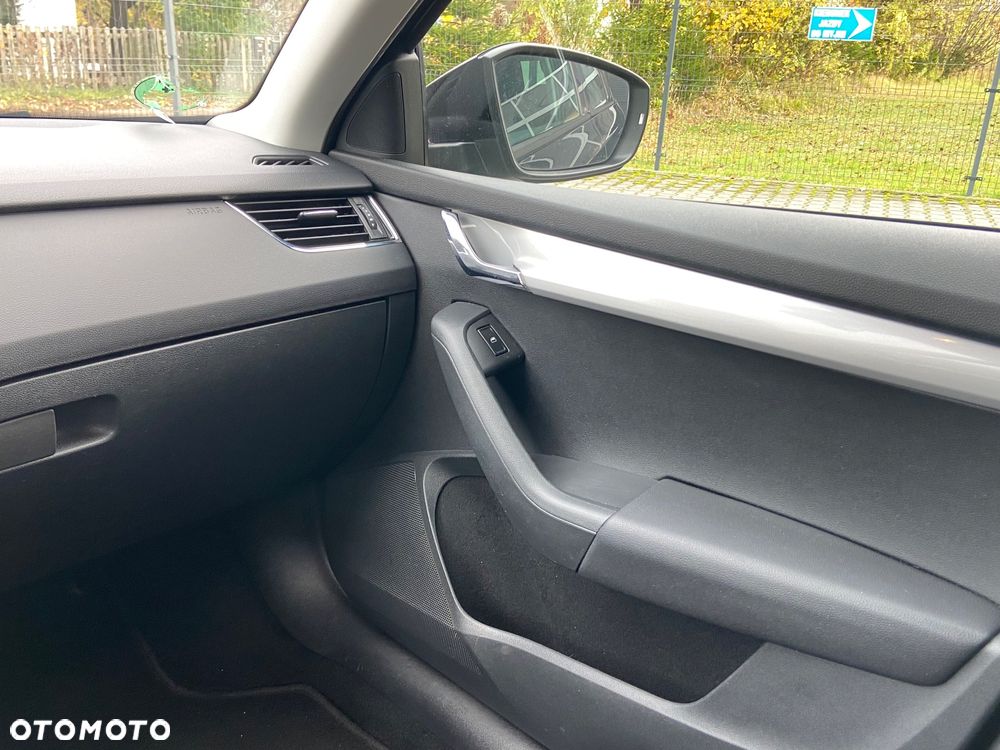 Skoda Octavia 2.0 TDI Ambition EU6 - 27