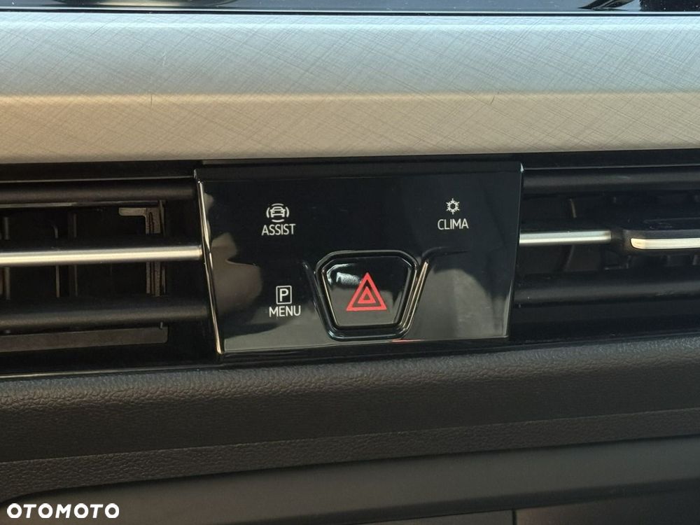 Volkswagen Golf - 16