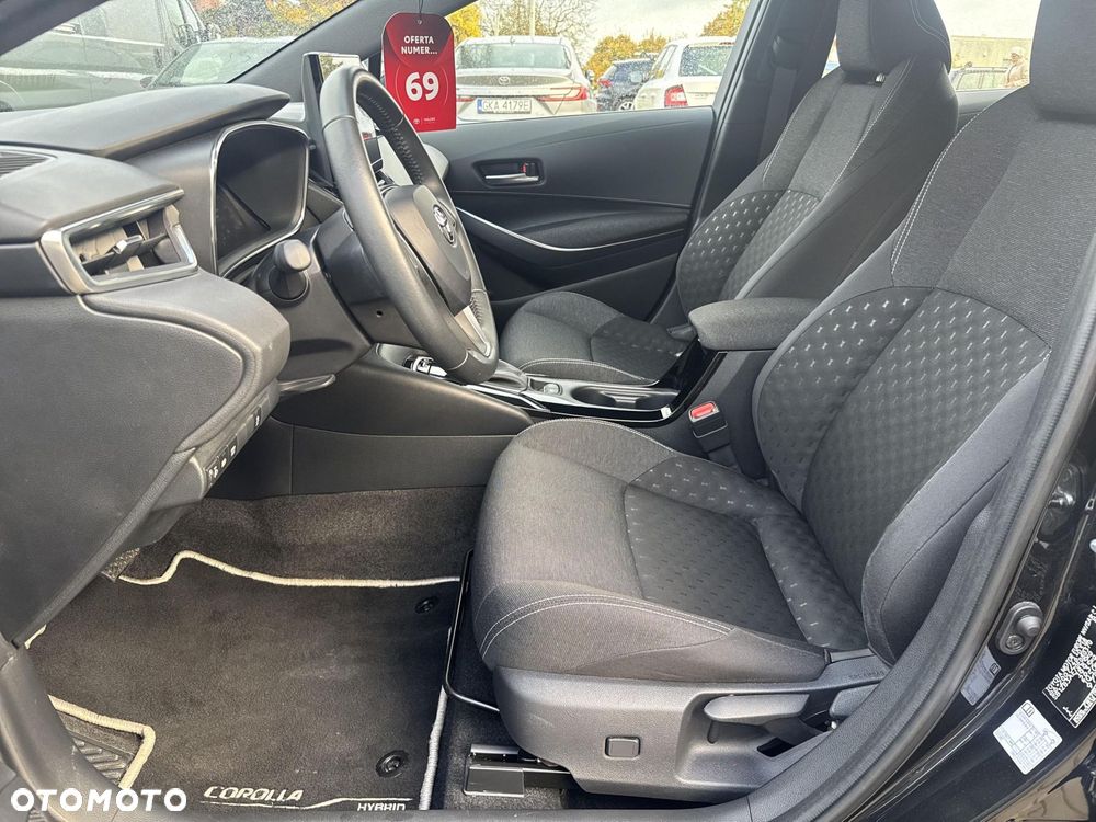 Toyota Corolla 1.8 Hybrid Comfort - 13