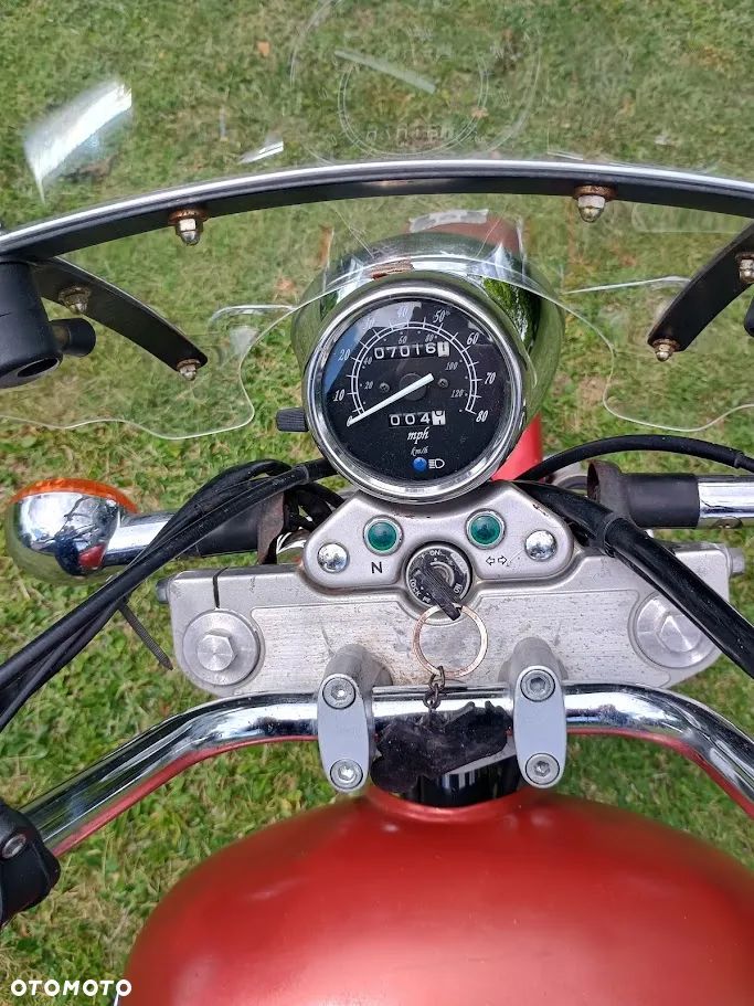 Suzuki Marauder - 1
