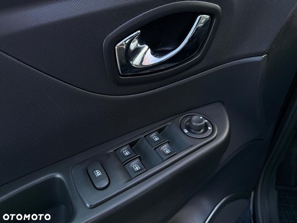 Renault Captur 1.2 TCe Zen EDC - 27