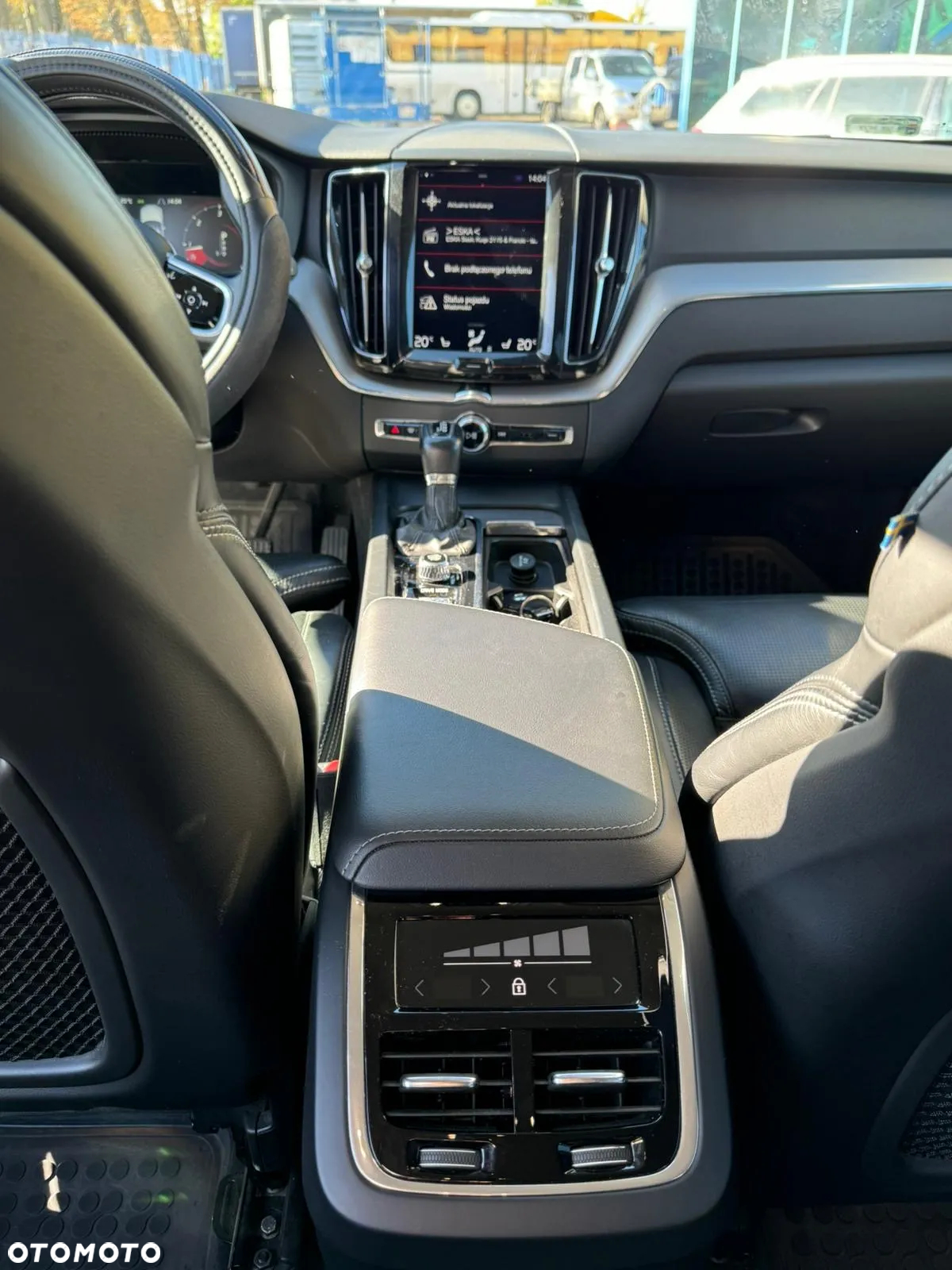 Volvo XC 60 D5 SCR AWD Inscription - 7