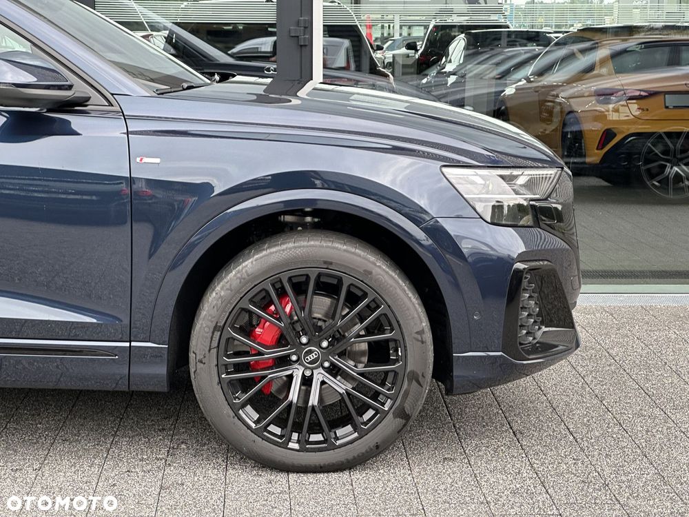 Audi Q8 - 5