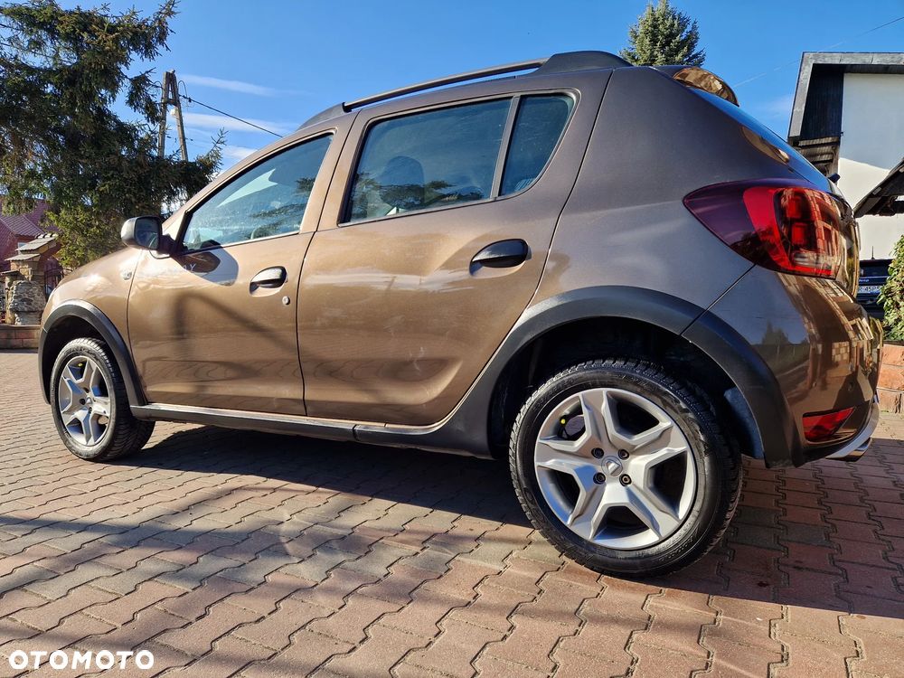 Dacia Sandero Stepway 1.0 TCe Laureate S&S - 5