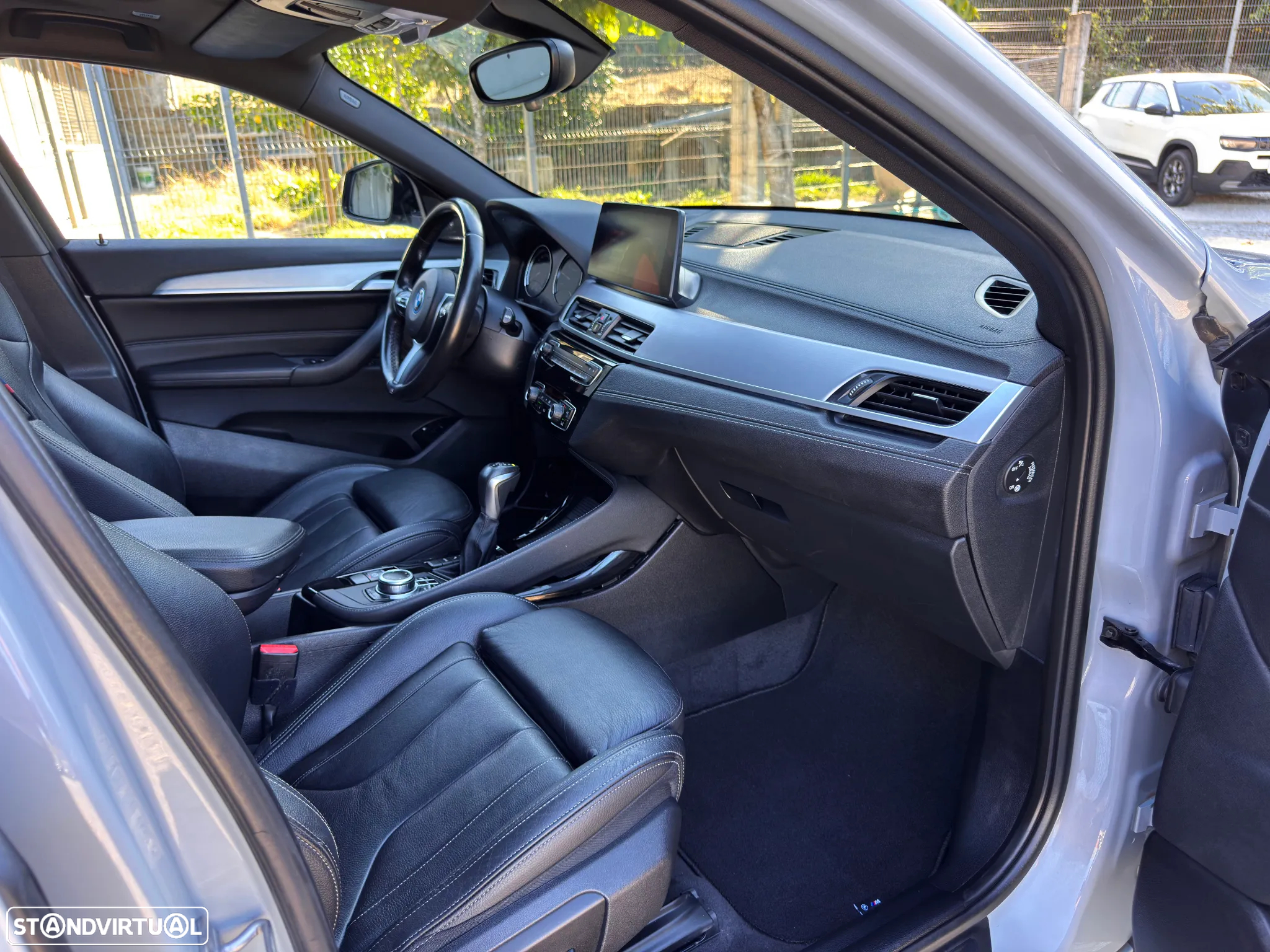 BMW X2 25 e xDrive Pack M - 46