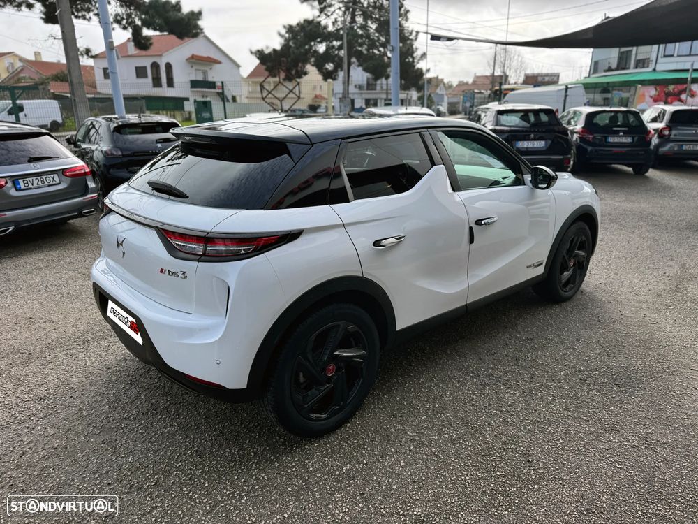 DS DS3 Crossback E-TENSE PERFORMANCE LINE - 11