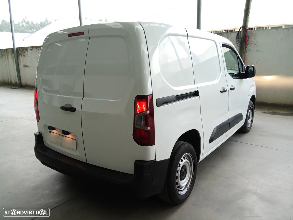 Peugeot Partner 1.5 BlueHDI 3 lugares - 3