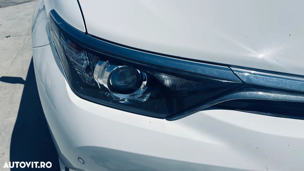 Toyota Auris - 9
