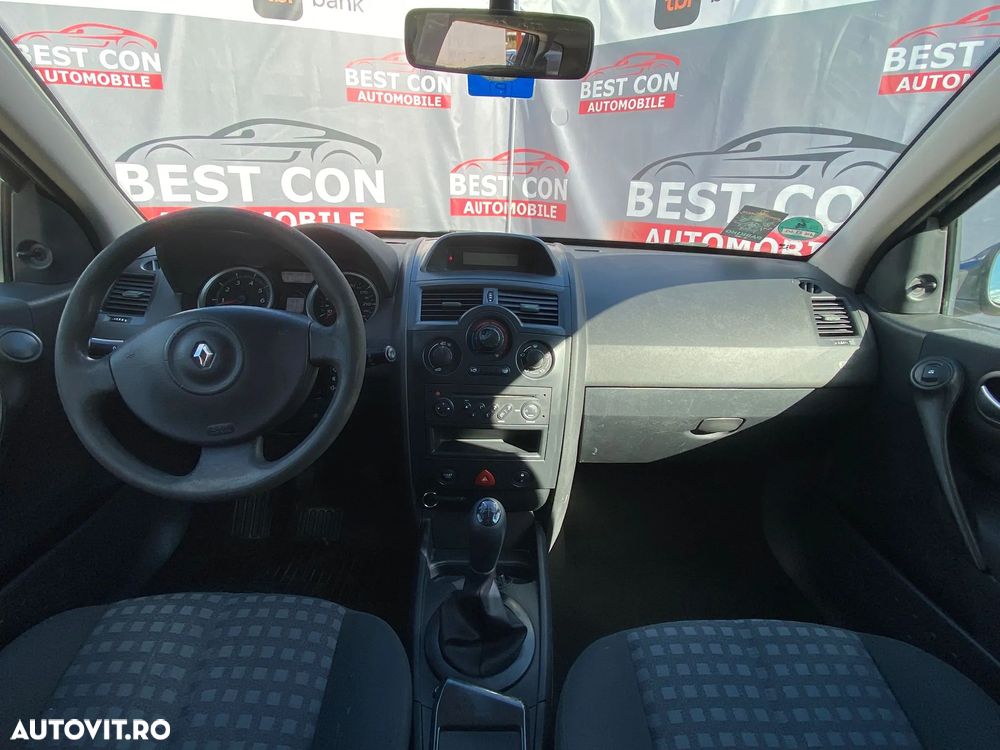 Renault Megane 1.4 Authentique - 9