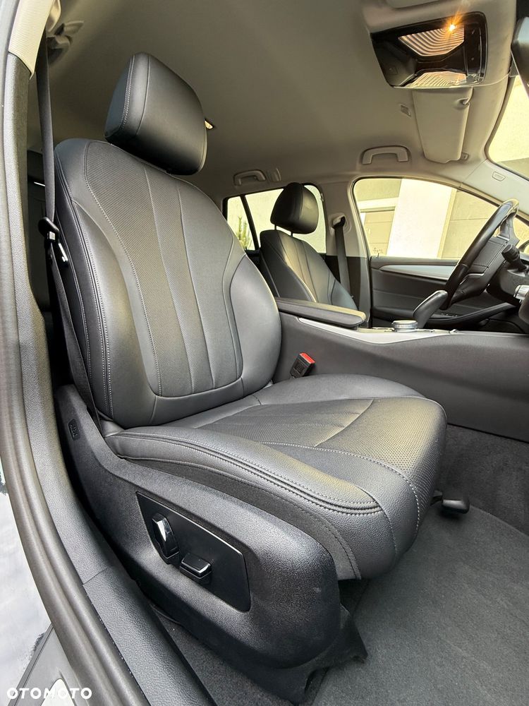 BMW Seria 5 520d Sport Line sport - 24