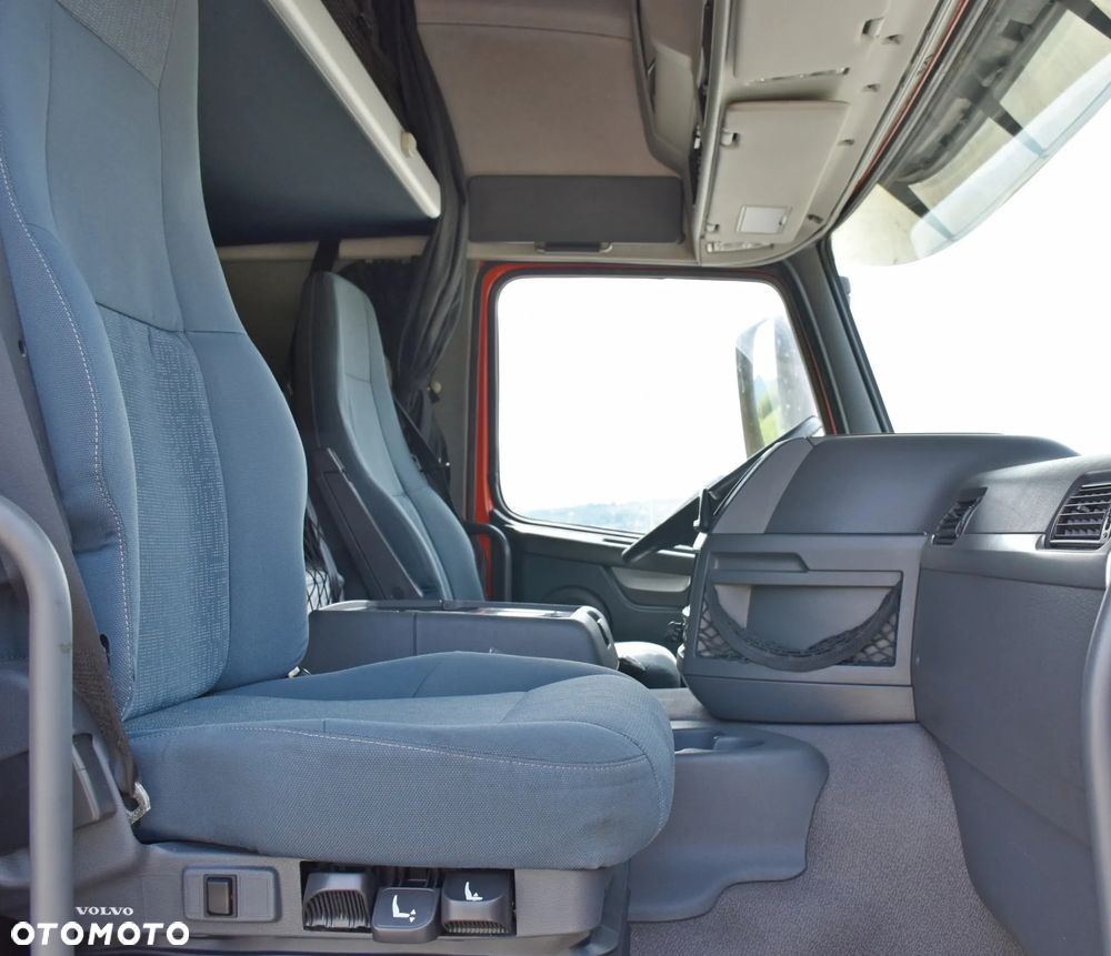 Volvo FM 410 LAWETA 7,90 m + PK 26002 - EH D + PILOT / STAN BDB - 11