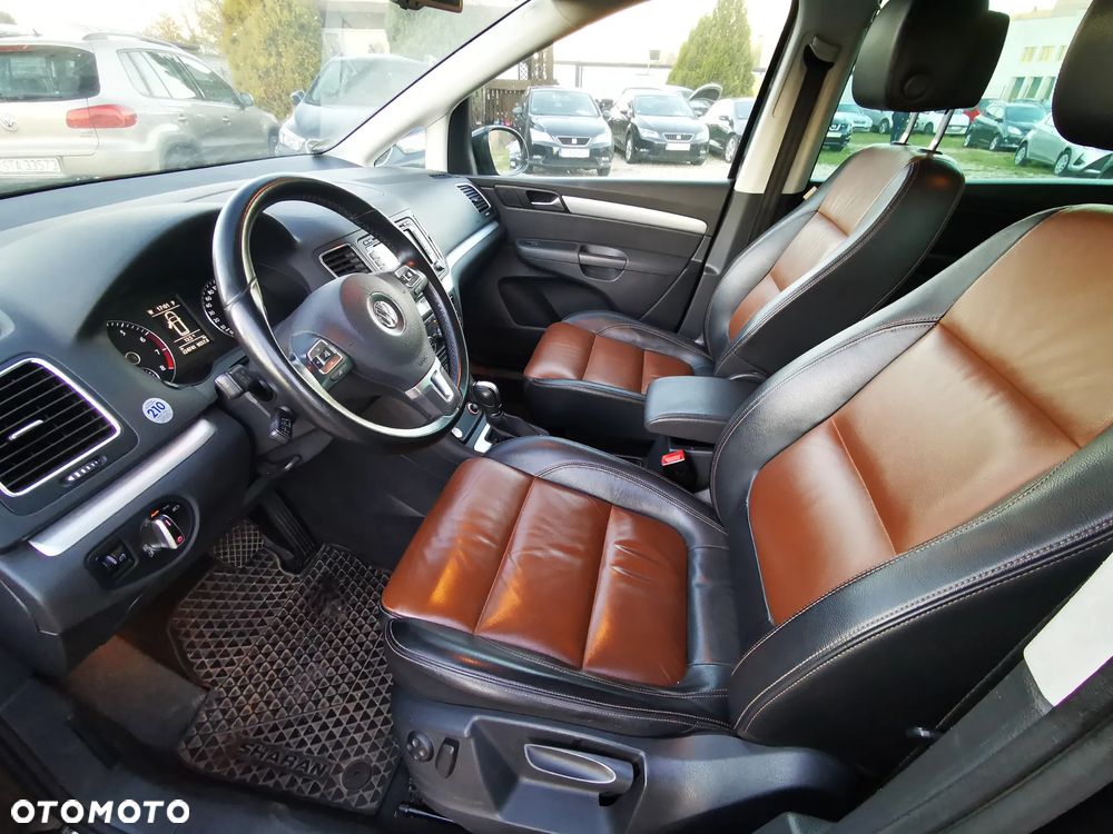 Volkswagen Sharan 2.0 TSI DSG Highline - 11