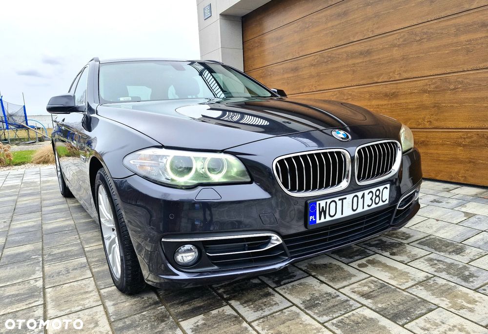 BMW Seria 5 520d xDrive - 4