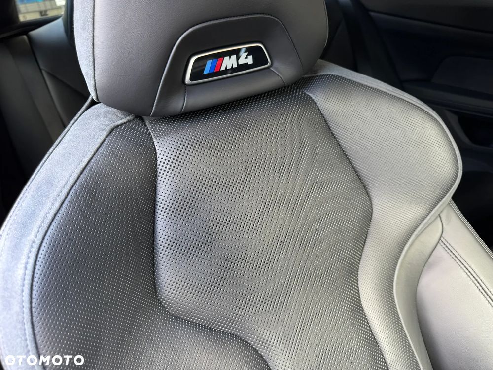 BMW M4 Competition M xDrive sport - 30