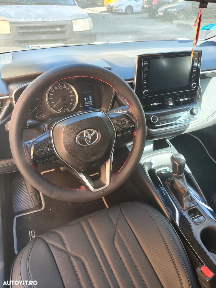 Toyota Corolla 1.8 Hybrid Comfort - 6