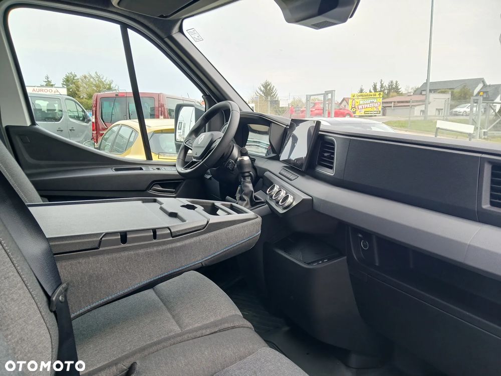 Renault Master - 15