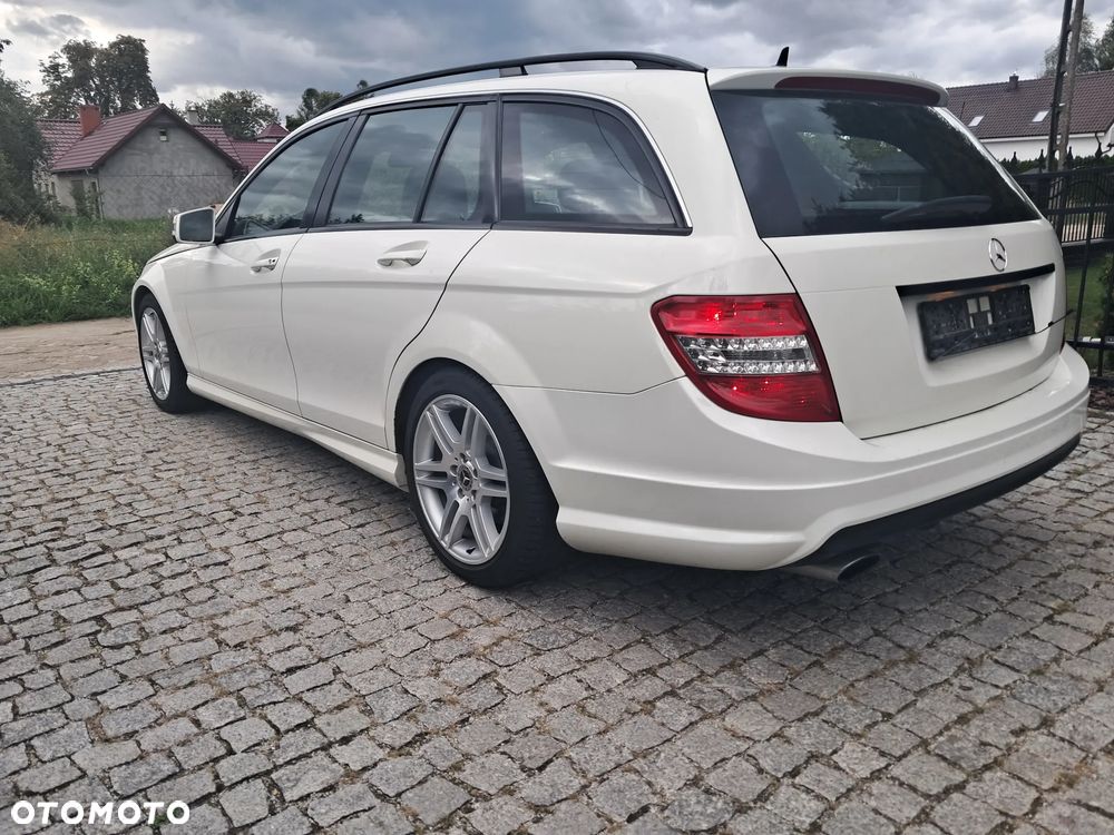 Mercedes-Benz Klasa C 220 CDI DPF Automatik Avantgarde - 3