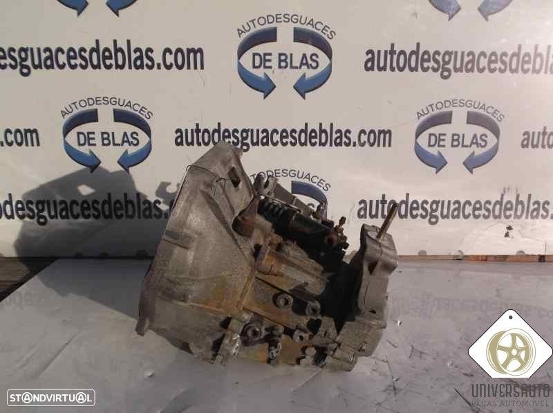CAIXA VELOCIDADES FIAT PUNTO 1999 - 4