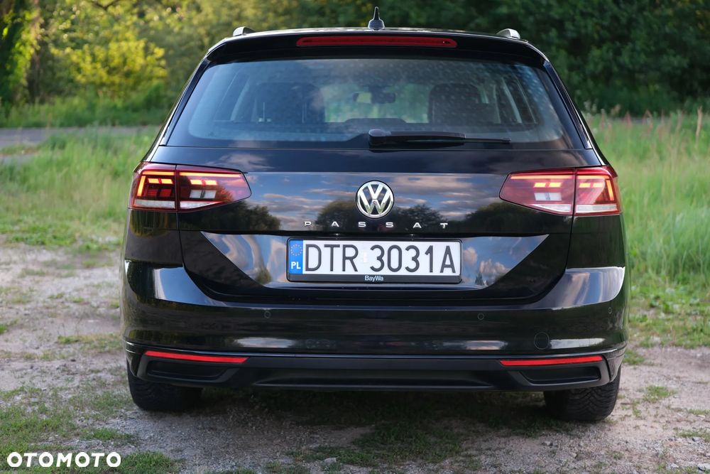 Volkswagen Passat 2.0 TDI Business DSG - 7