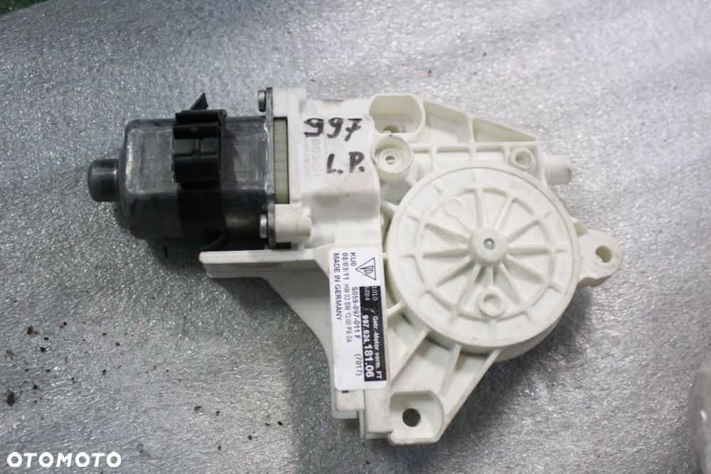 SILNICZEK SZYBY LEWY PRZÓD PORSCHE CARRERA 911 997 LIFT 2011