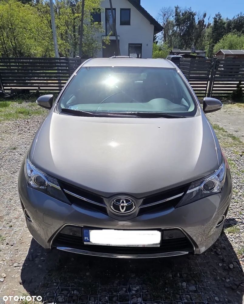 Toyota Auris 1.6 Comfort - 1