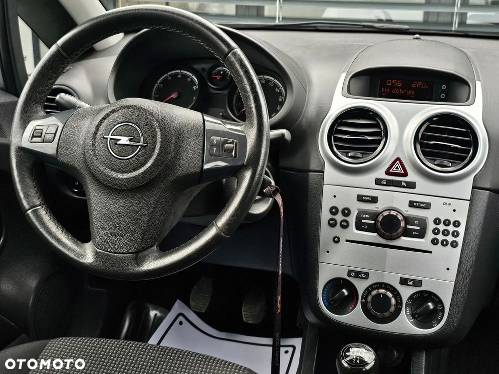 Opel Corsa 1.2 16V Enjoy - 38