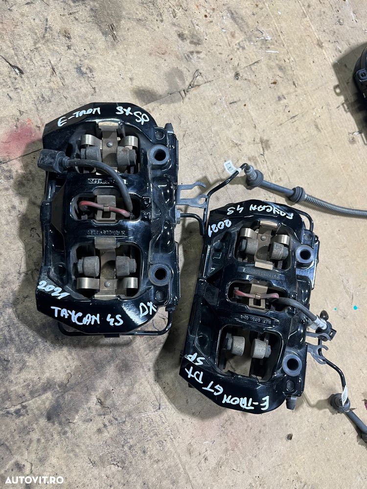 Etrieri spate Audi E-tron Porsche Taycan 2021 - 3