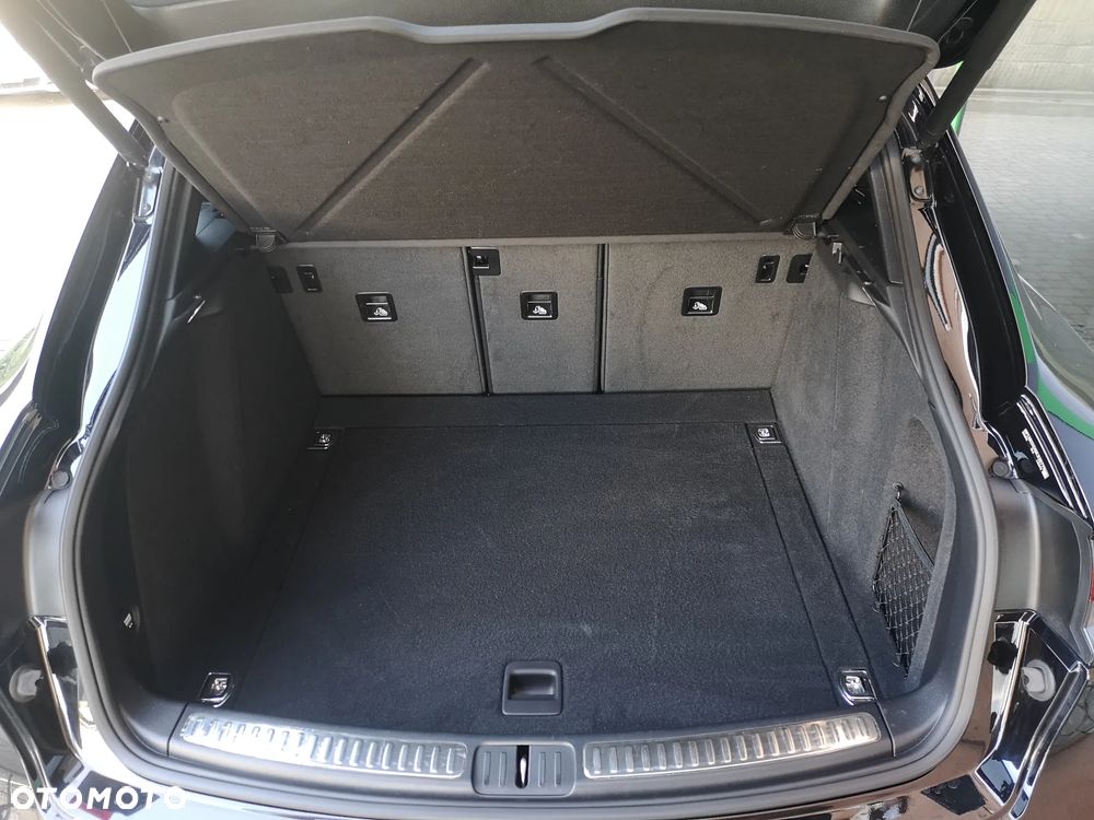 Porsche Macan S - 33